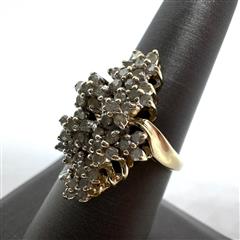 10K 417 Yellow Gold 5.2G 0.53ctw Diamond Cluster Ring Size: 7!
